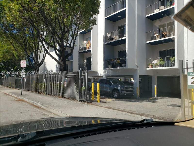 3 bedroom Condominium at 4550 W 16th Ave 301, Casa Bella Condo, Hialeah — photo 4