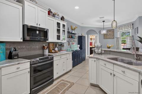 2135 NW 14th Ter, Homestead FL - photo 15 of 32