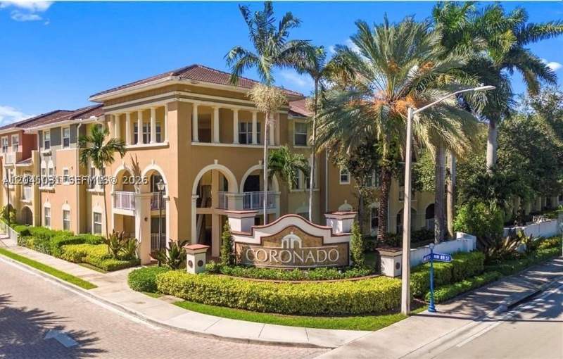 3 bedroom Condominium at 10885 NW 89th Ter 203, Coronado At Doral II Cond, Doral — photo 2