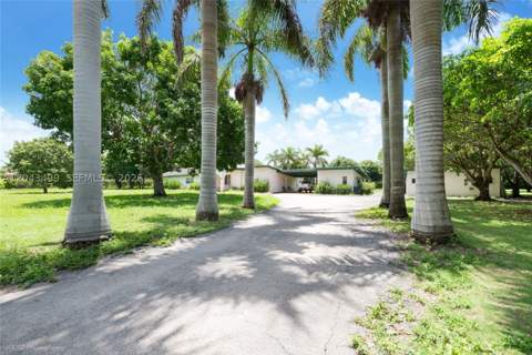 8000 SW 184th St, Cutler Bay FL - photo 6 of 21