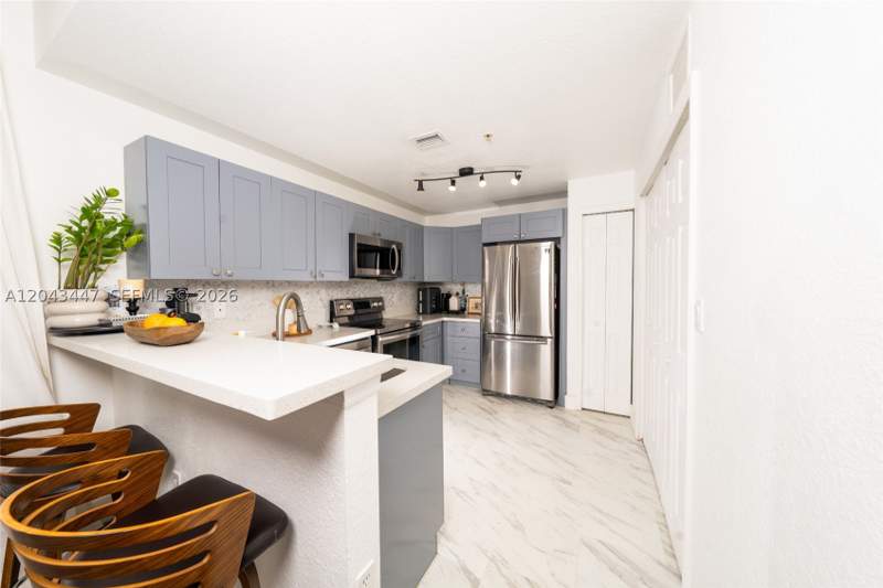 2 bedroom Condominium at 11101 NW 83rd St 201, Promenade Shores At Doral, Doral — photo 3