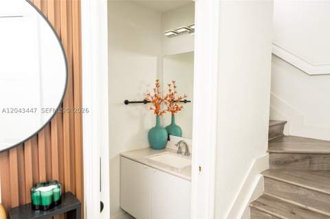 11101 NW 83rd St 201, Doral FL - photo 6 of 22