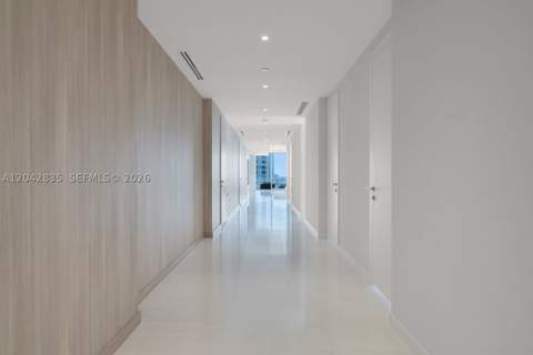 300 Biscayne Boulevard Way 2701, Miami FL - photo 13 of 39