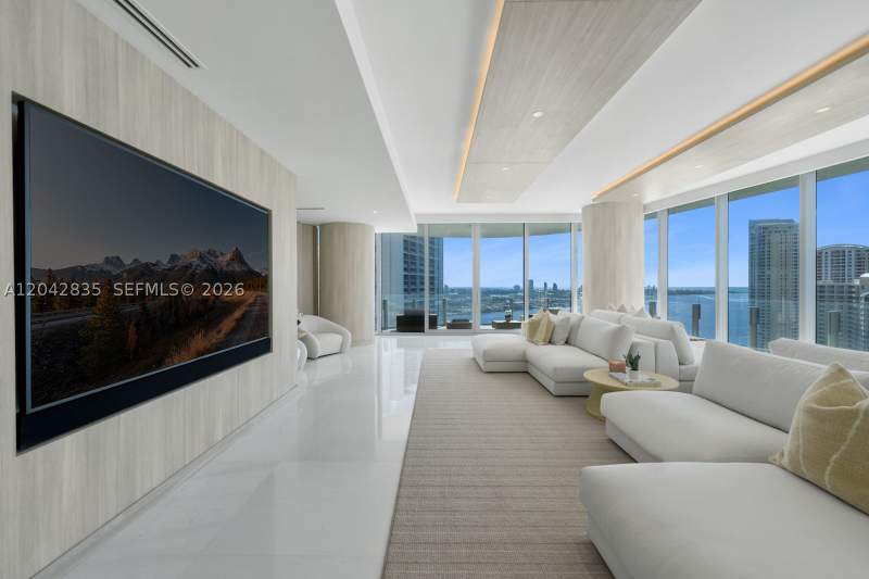 5 bedroom Condominium at 300 Biscayne Boulevard Way 2701, Aston Martin Residences, Miami — photo 2