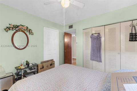 1800 W 54th St 209, Hialeah FL - photo 23 of 29