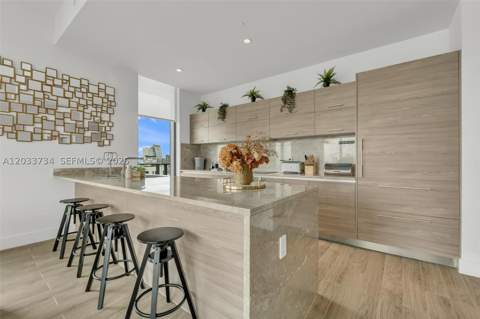 1300 S Miami Ave Ph5110, Miami FL - photo 10 of 54