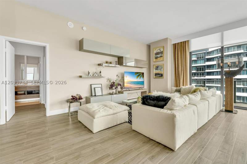 3 bedroom Condominium at 1300 S Miami Ave Ph5110, 1300 S Miami Avenue Condo, Miami — photo 3