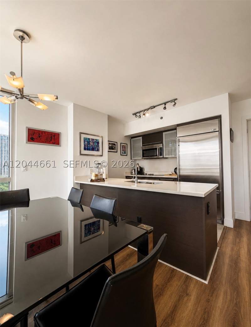 2 bedroom Condominium at 55 SE 6th St 2802, 500 Brickell West Condo, Miami — photo 5