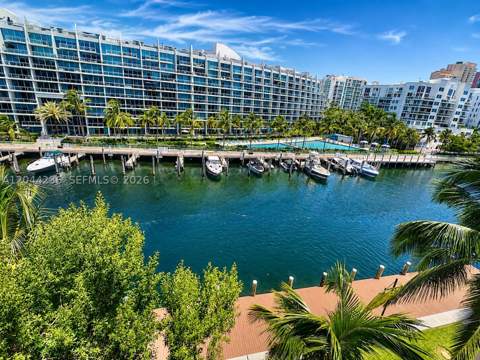 3001 NE 185th St 515, Aventura FL - photo 15 of 26