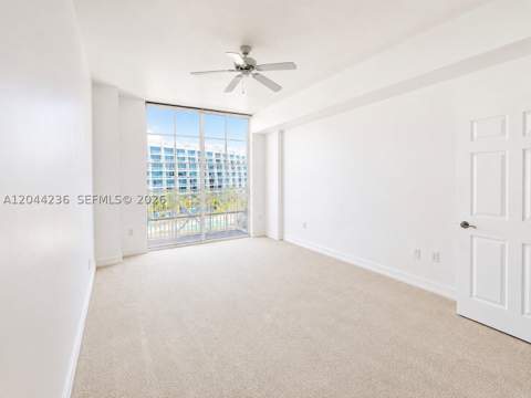 3001 NE 185th St 515, Aventura FL - photo 17 of 26
