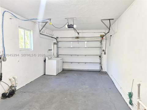 10521 SW 125th St, Miami FL - photo 12 of 31