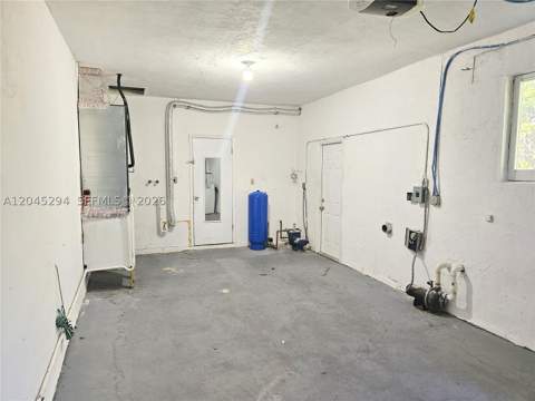 10521 SW 125th St, Miami FL - photo 13 of 31