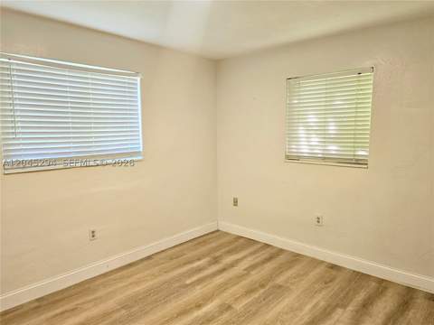 10521 SW 125th St, Miami FL - photo 24 of 31