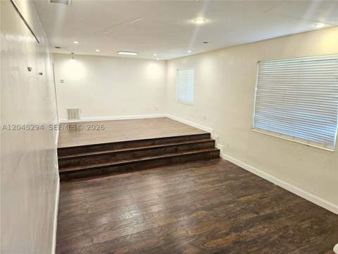 10521 SW 125th St, Miami FL - photo 6 of 31