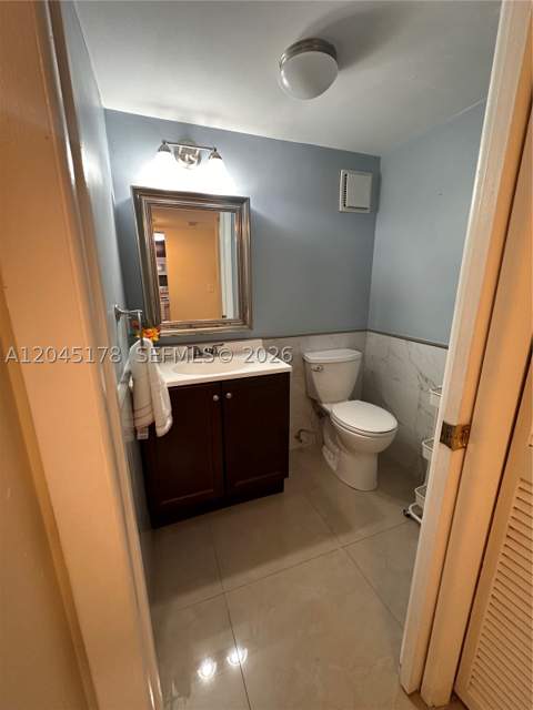 10845 SW 112th Ave 211, Miami FL - photo 10 of 17