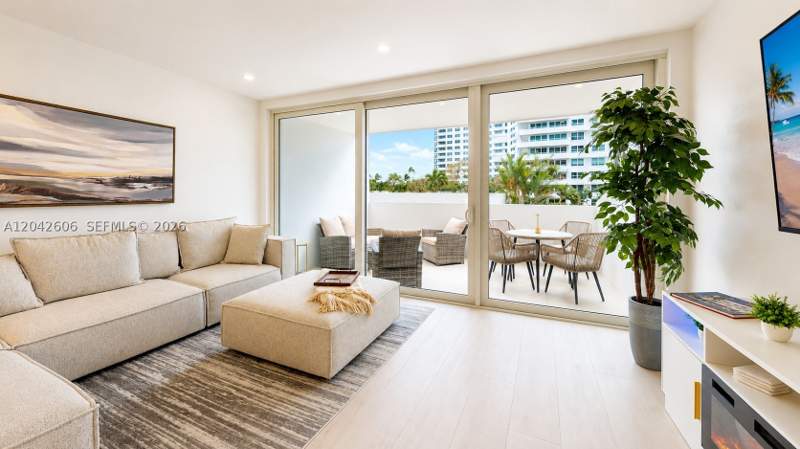 2 bedroom Condominium at 177 Ocean Lane Dr 213, Key Biscayne Commodore Cl, Key Biscayne — photo 4