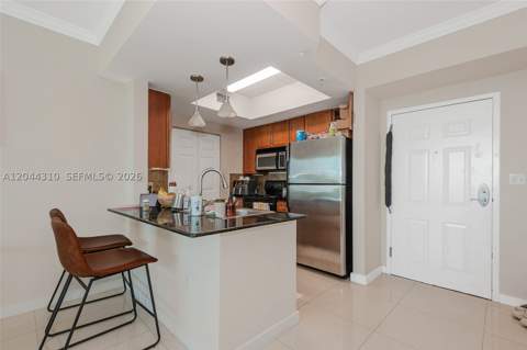 2000 N Bayshore Dr 516, Miami FL - photo 7 of 47