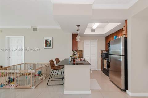 2000 N Bayshore Dr 516, Miami FL - photo 9 of 47