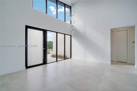 4321 SW 99th Ave, Miami FL - photo 6 of 42