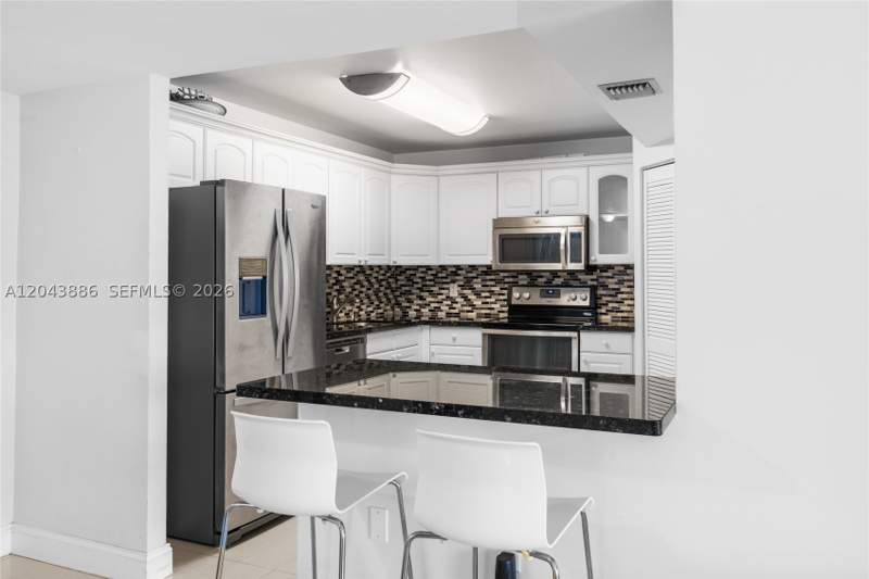 2 bedroom Condominium at 9273 Collins Ave 408, Manatee Condo, Surfside — photo 4