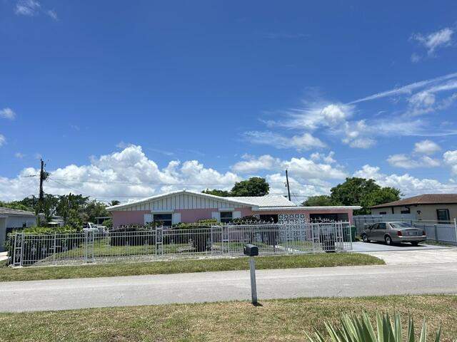 3 bedroom SingleFamilyResidence at 14620 E Polk Street, Richmond Heights, Miami — photo 2