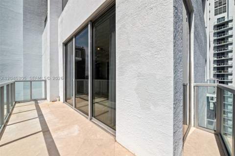 1050 Brickell Ave 3314, Miami FL - photo 13 of 34