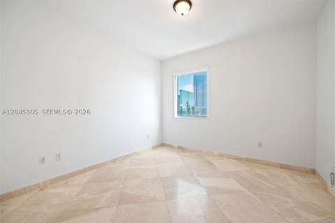1050 Brickell Ave 3314, Miami FL - photo 22 of 34