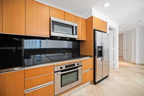 1050 Brickell Ave 3314, Miami FL - photo 6 of 34