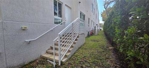 2535 NE 193rd St 3104, Miami FL - photo 19 of 27
