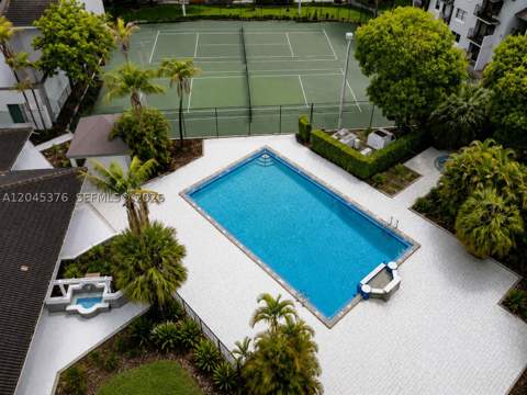 7090 NW 179th St 108, Hialeah FL - photo 16 of 17