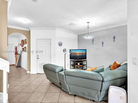 8887 SW 225th St, Cutler Bay FL - photo 9 of 64