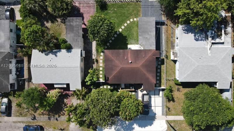 3 bedroom SingleFamilyResidence at 150 NE 169th Ter, Judy Manors 1st Addn, North Miami Beach — photo 2