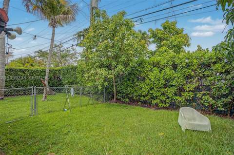 702 Boabadilla St, Coral Gables FL - photo 22 of 35