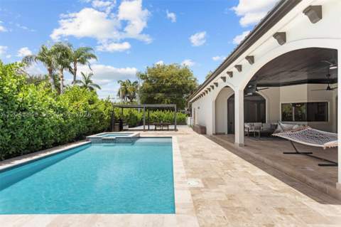 6874 SW 57th Ter, Miami FL - photo 17 of 37