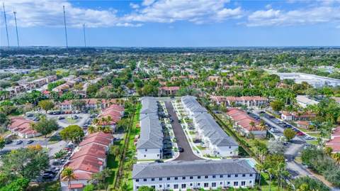 5125 SW 37th St, Pembroke Park FL - photo 9 of 20