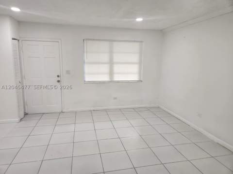 9760 SW 184th St 12D, Cutler Bay FL - photo 17 of 22