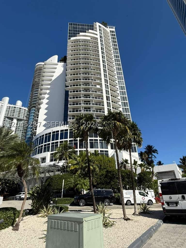 0 bedroom Condominium at 18001 Collins Ave 1006, Trump International Sones, Sunny Isles Beach — photo 3