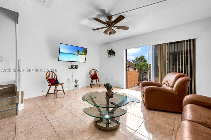 2 bedroom Condominium at 6600 W 2nd Ct 24, Westland Manors East Cond, Hialeah — photo 3