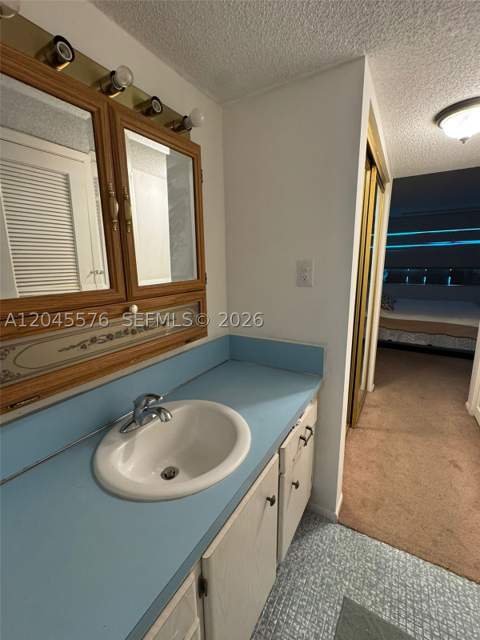 18051 Biscayne Blvd 803, Aventura FL - photo 10 of 14