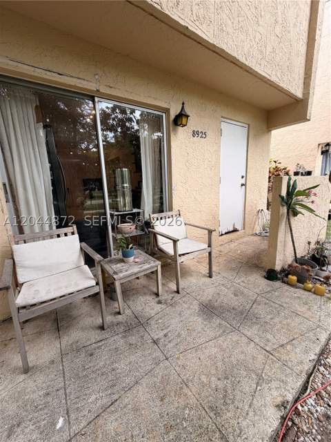 8925 NE 4 Avenue Rd 8925, Miami Shores FL - photo 12 of 20