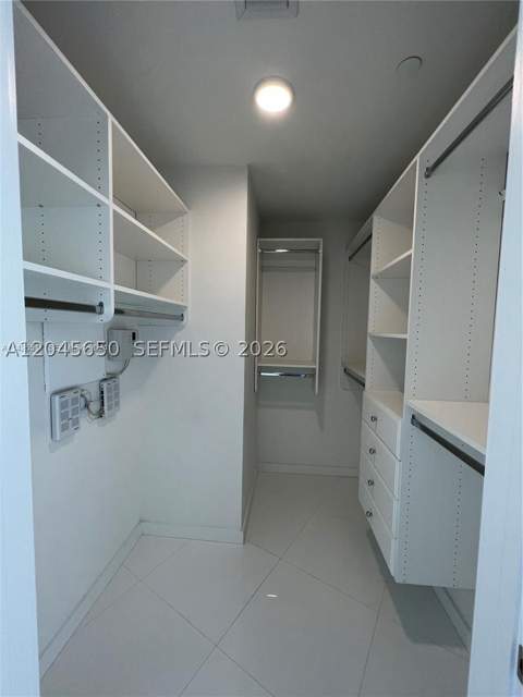 851 NE 1st Ave 2702, Miami FL - photo 17 of 22