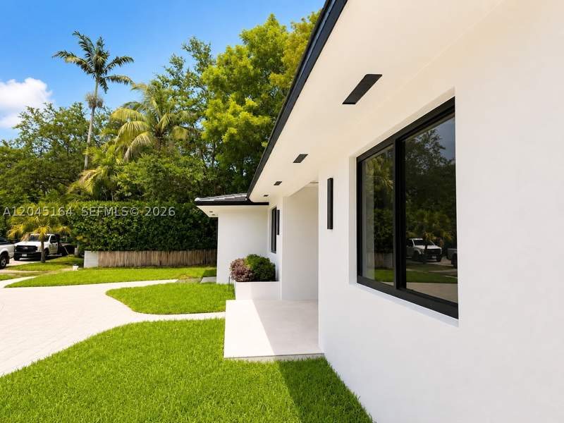 3 bedroom SingleFamilyResidence at 2 NE 91st St, El Portal Sec 3, Miami Shores — photo 5