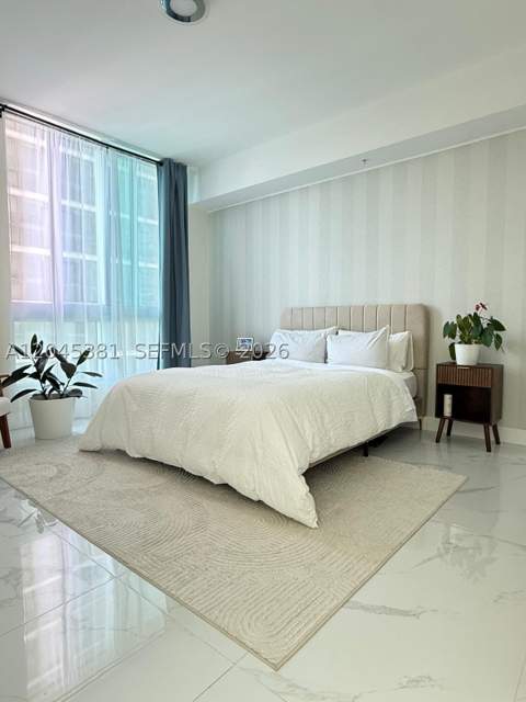 300 S Biscayne Blvd T-2806, Miami FL - photo 12 of 19