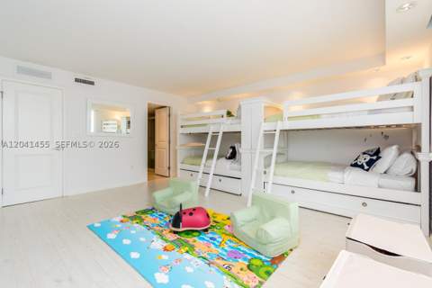 425 Grapetree Dr 206, Key Biscayne FL - photo 22 of 47