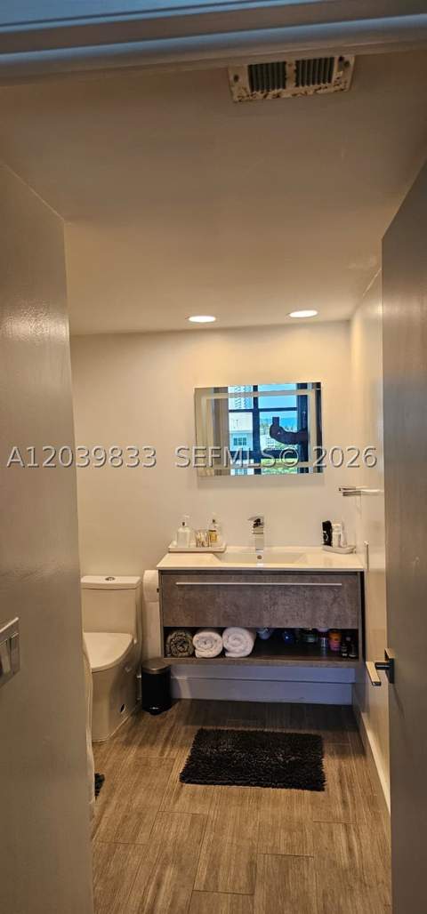 17600 N Bay Rd N906, Sunny Isles Beach FL - photo 19 of 30