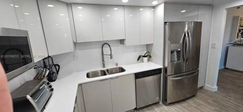 17600 N Bay Rd N906, Sunny Isles Beach FL - photo 22 of 30