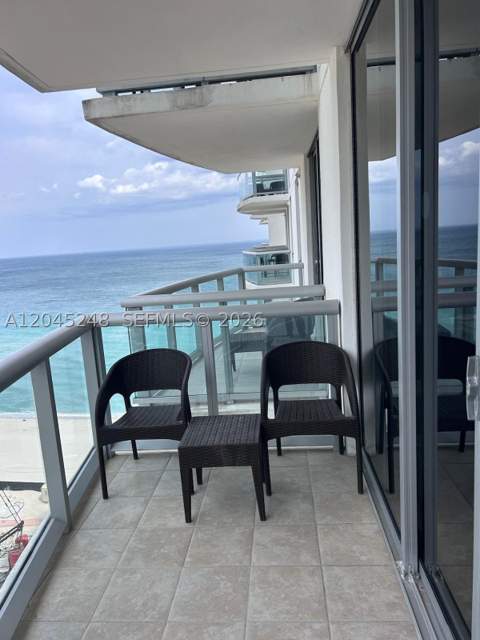 18683 Collins Ave 1706, Sunny Isles Beach FL - photo 8 of 26