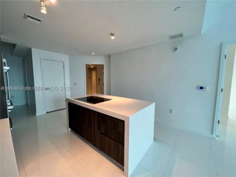 851 NE 1st Ave 1208, Miami FL - photo 6 of 27