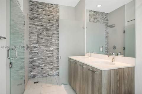501 NE 31st St 204, Miami FL - photo 15 of 35