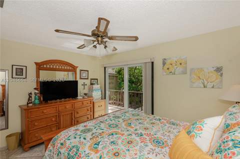 17617 NW 61st Ct N, Hialeah FL - photo 17 of 33